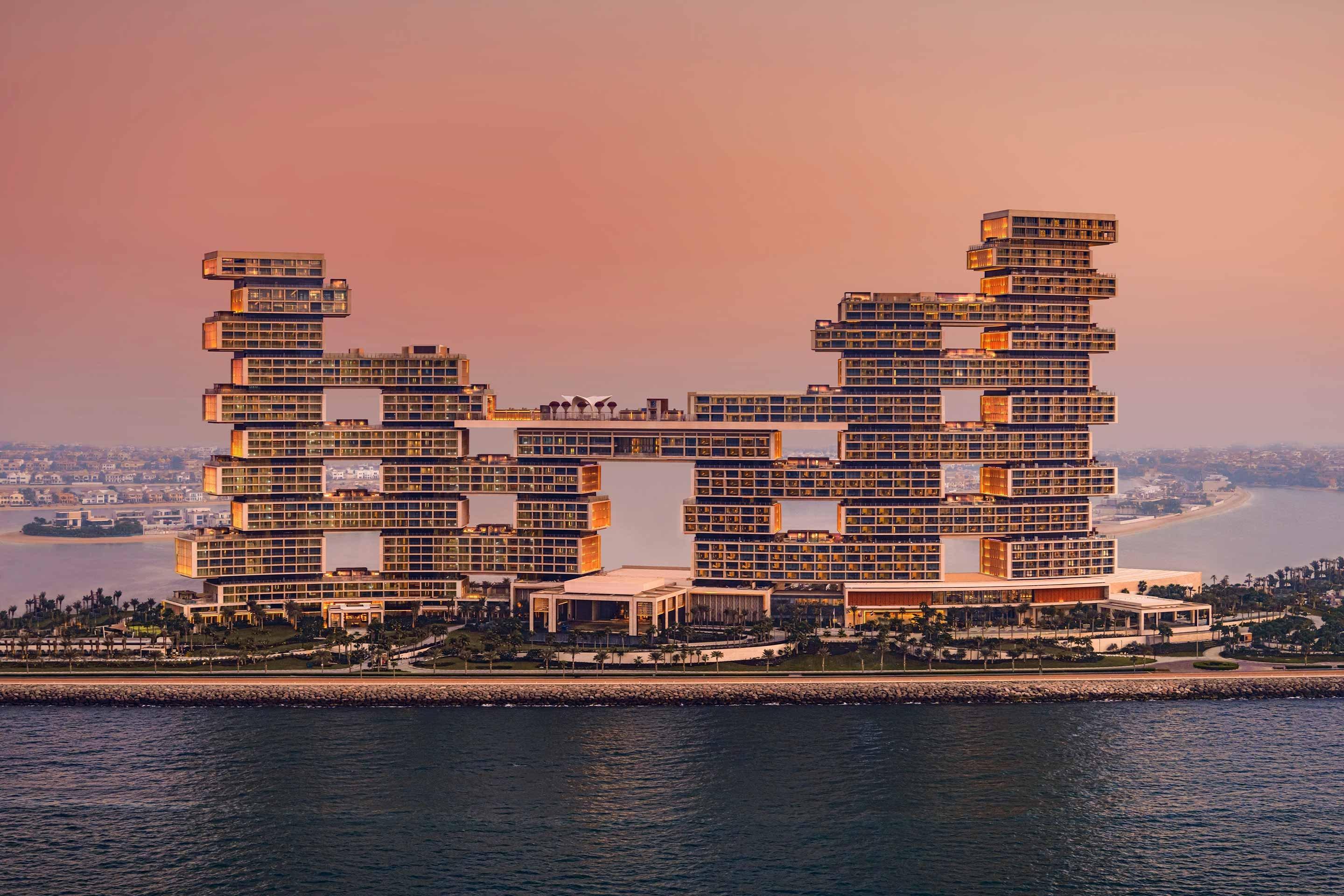 Hotel Building at Atlantis The Royal