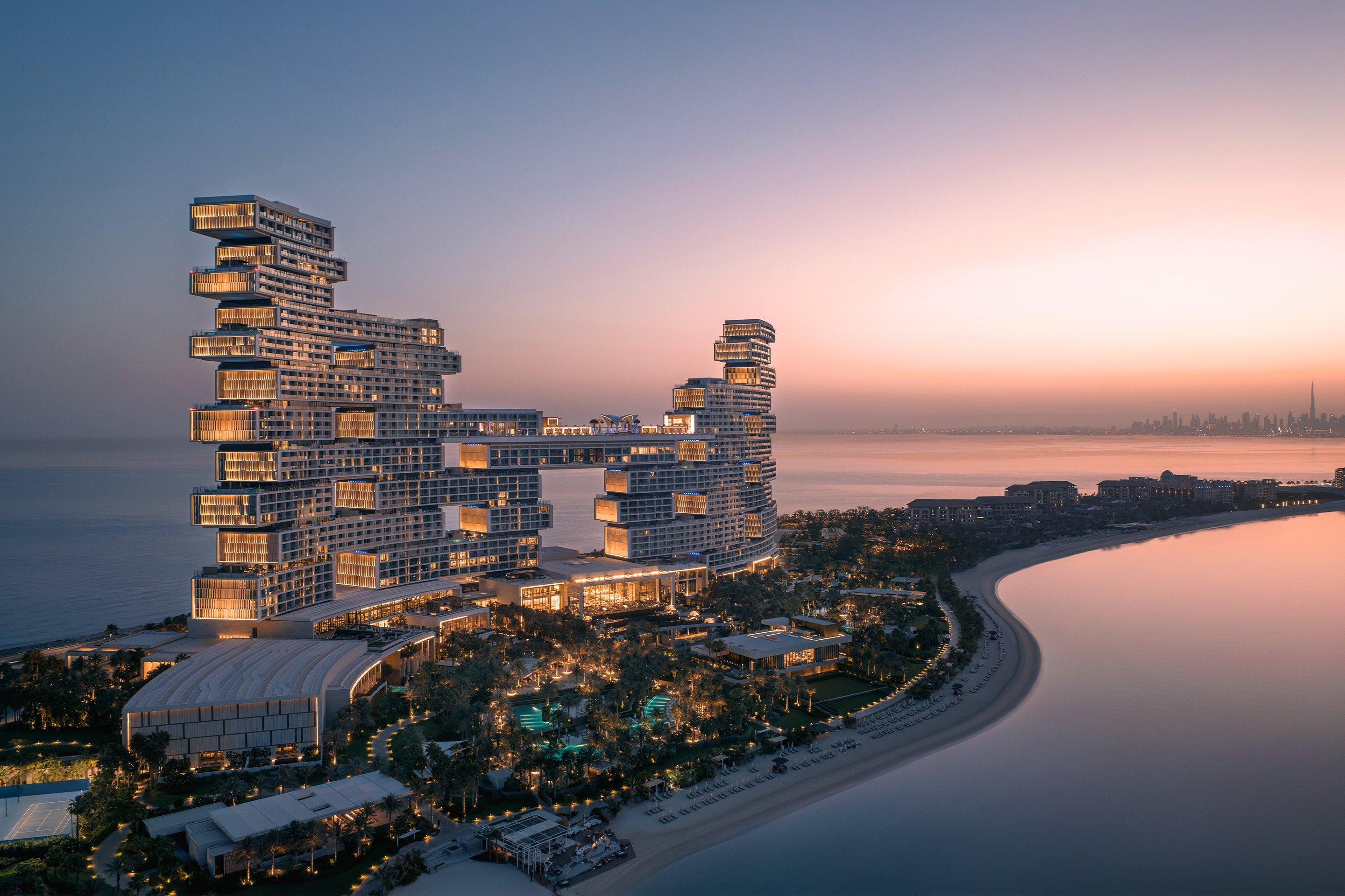 Atlantis The Royal Drone Shot