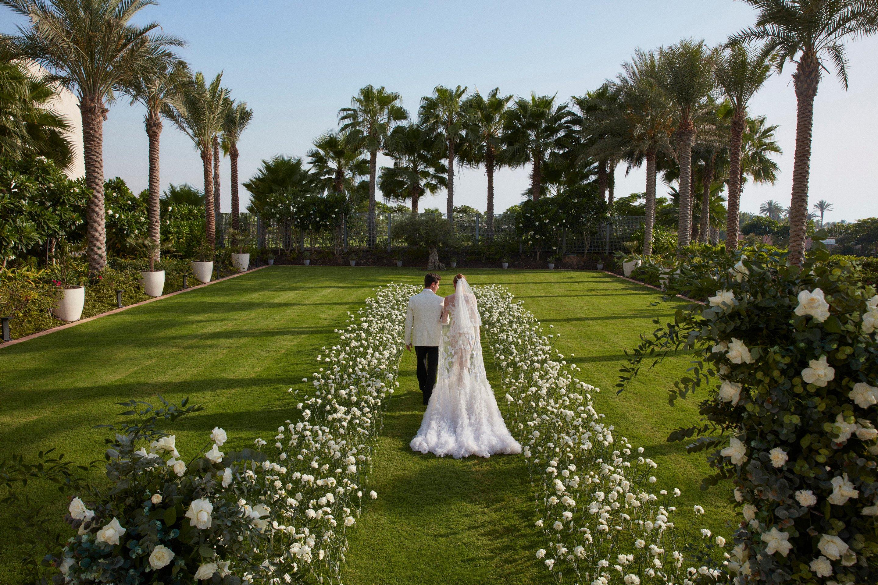 Weddings at Atlantis The Royal