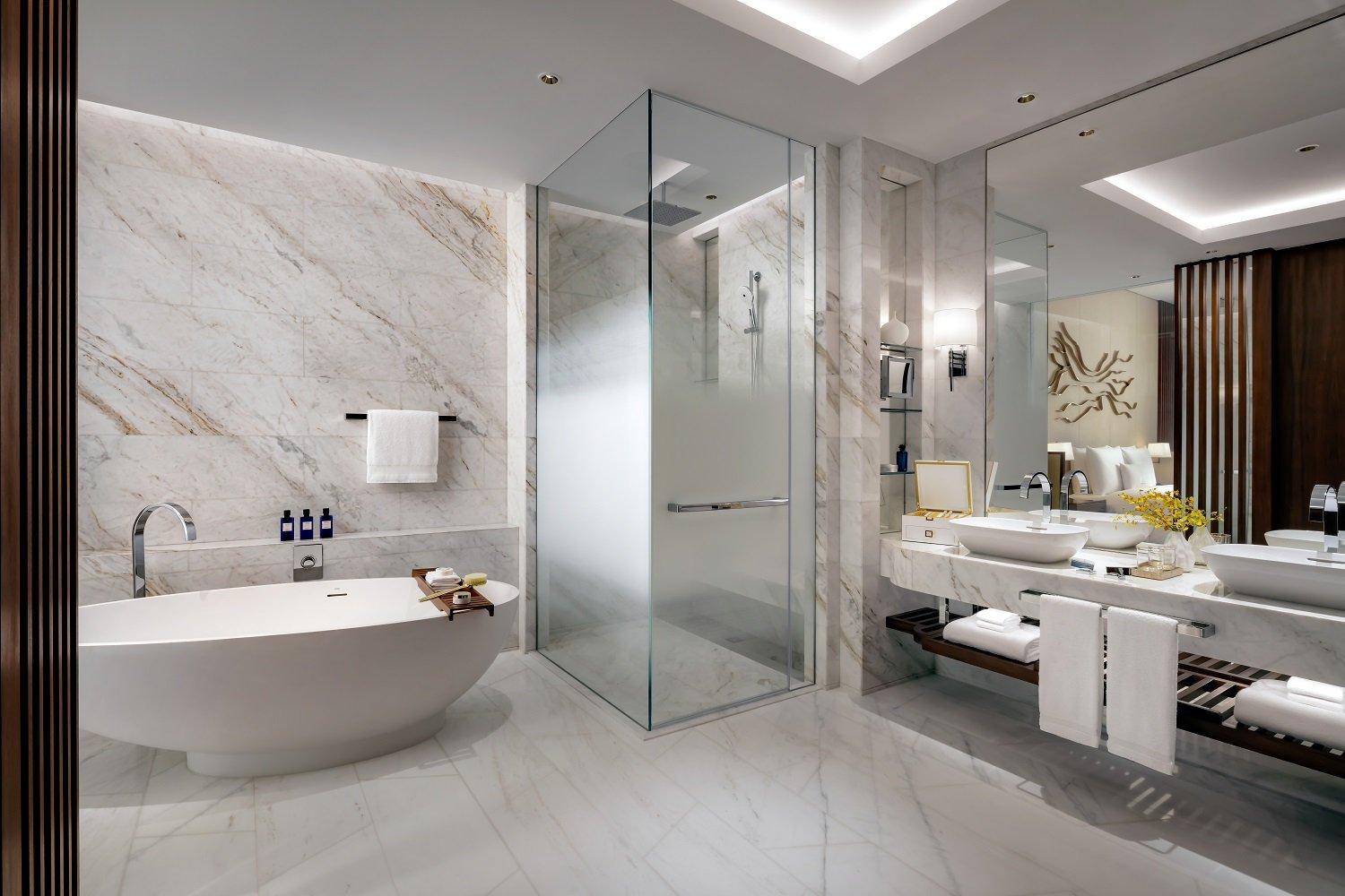 Sky Pool Villa Bathroom