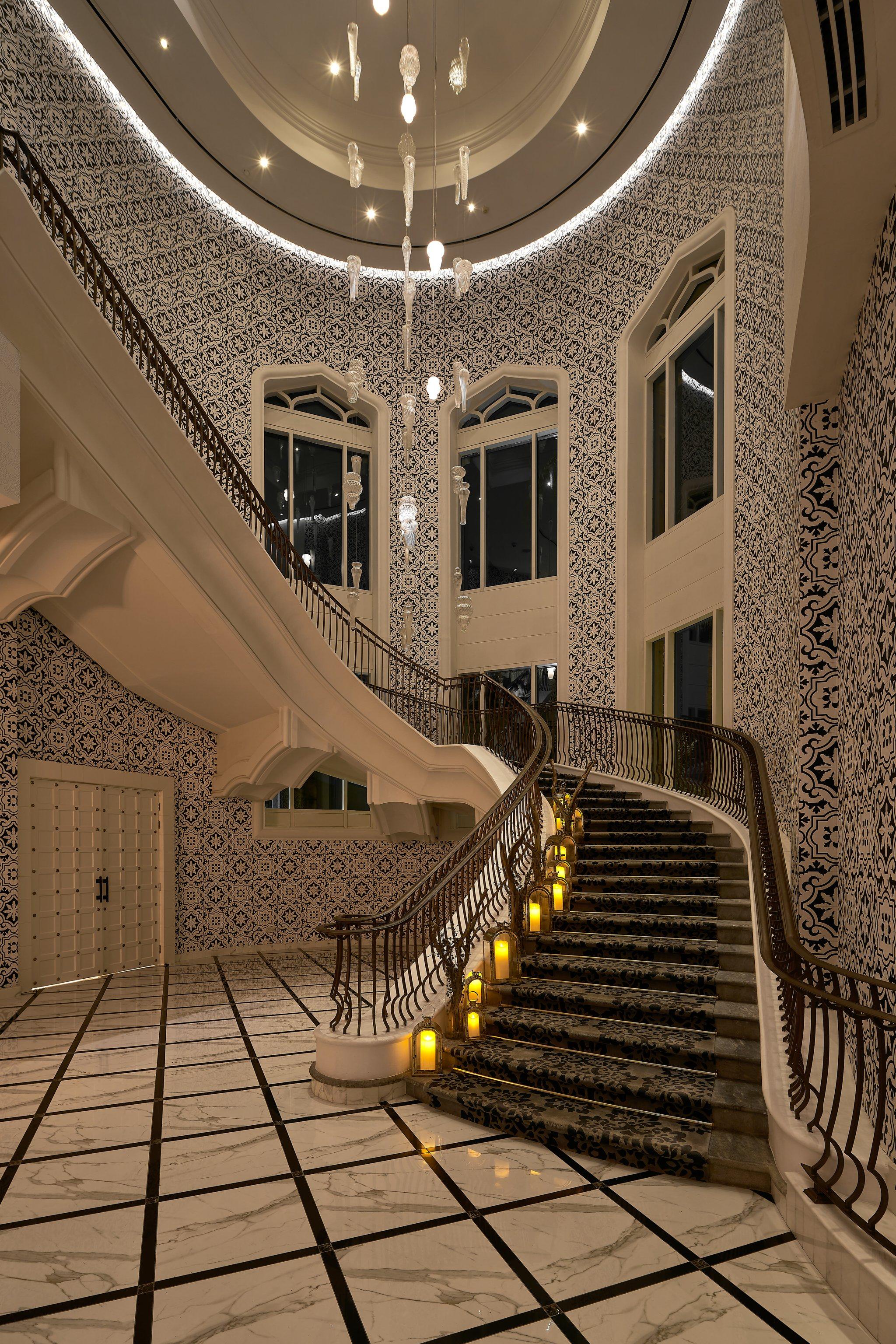 Ayamna Interior Chandlier