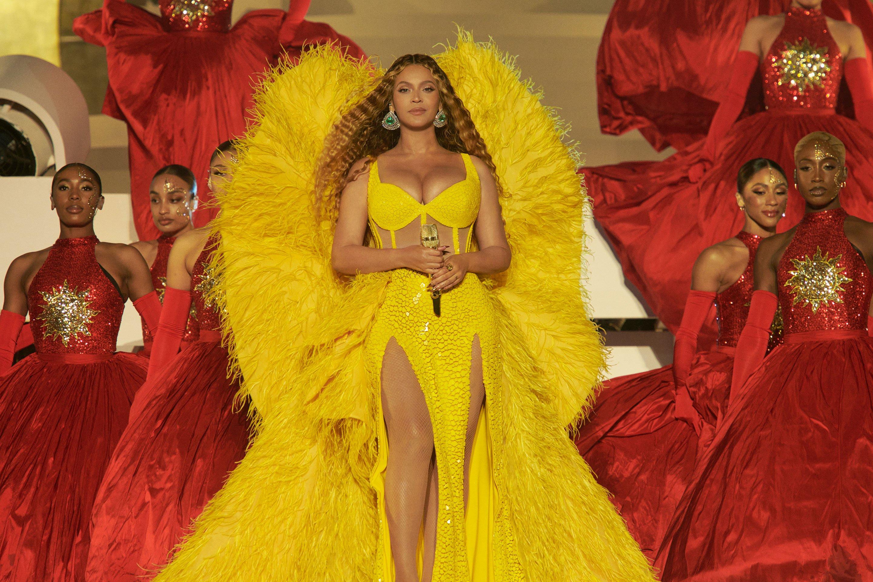 Beyonce Grand Opening Atlantis The Royal
