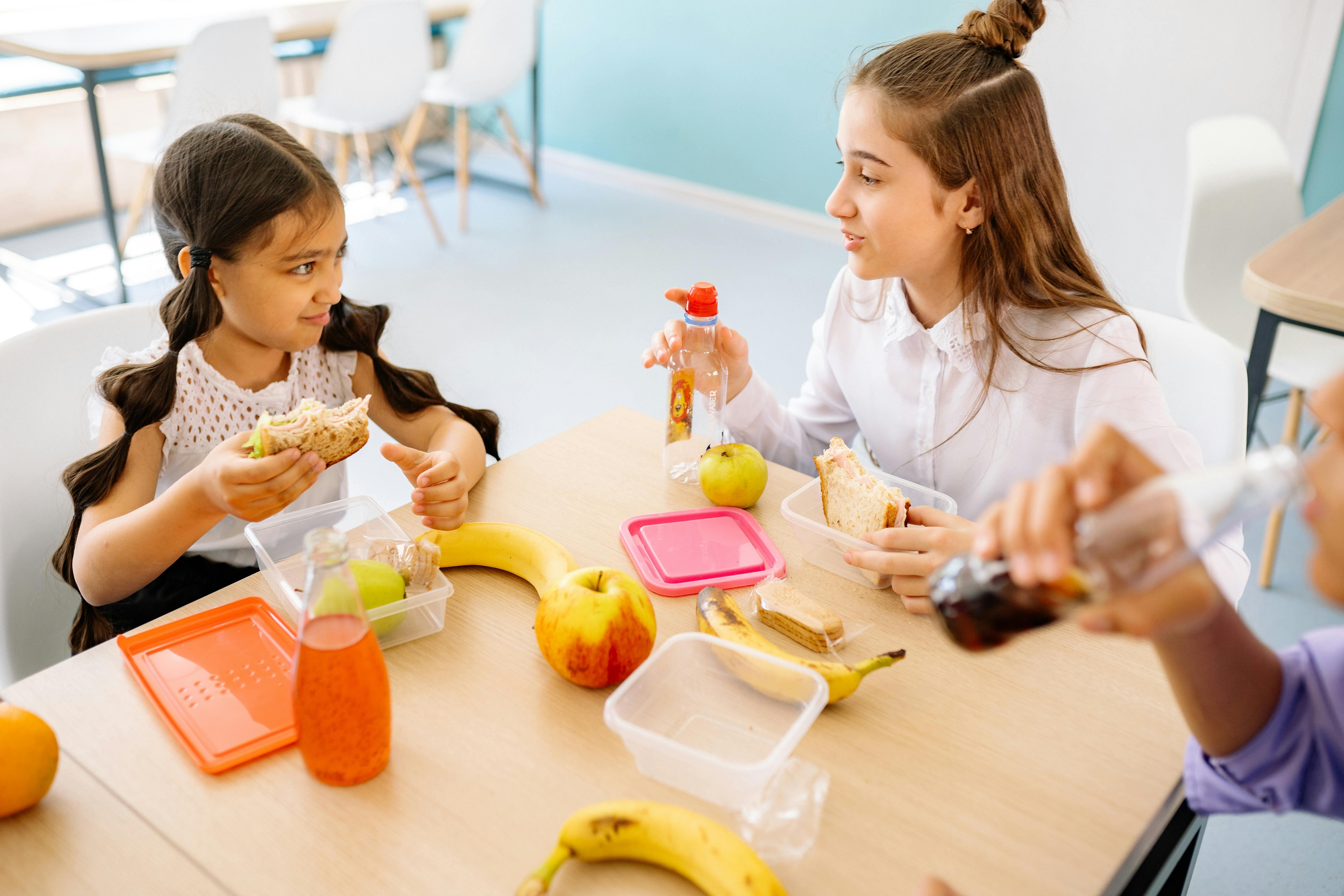 Kids Eating