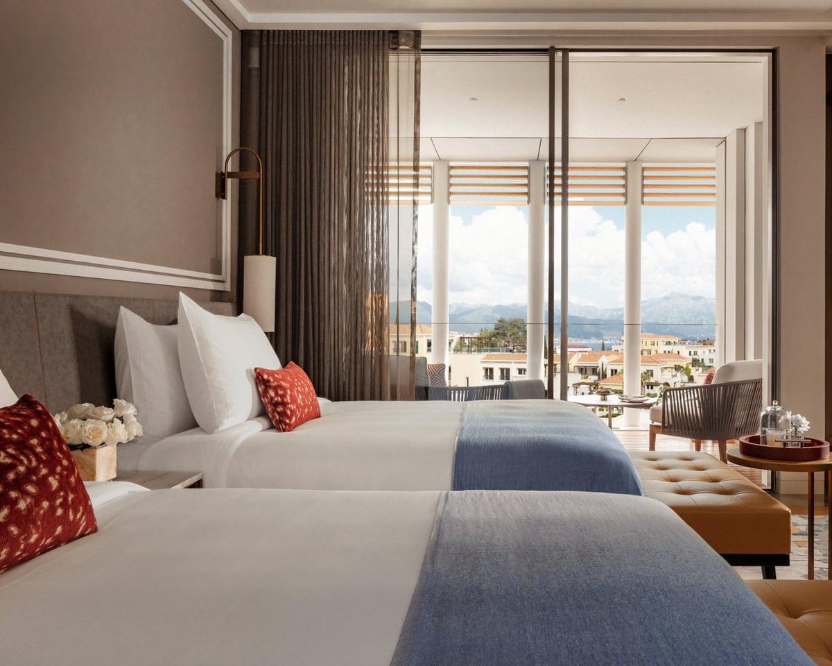 One&Only Portonovi - Portonovi Family Room with twin beds and a bay-view terrace