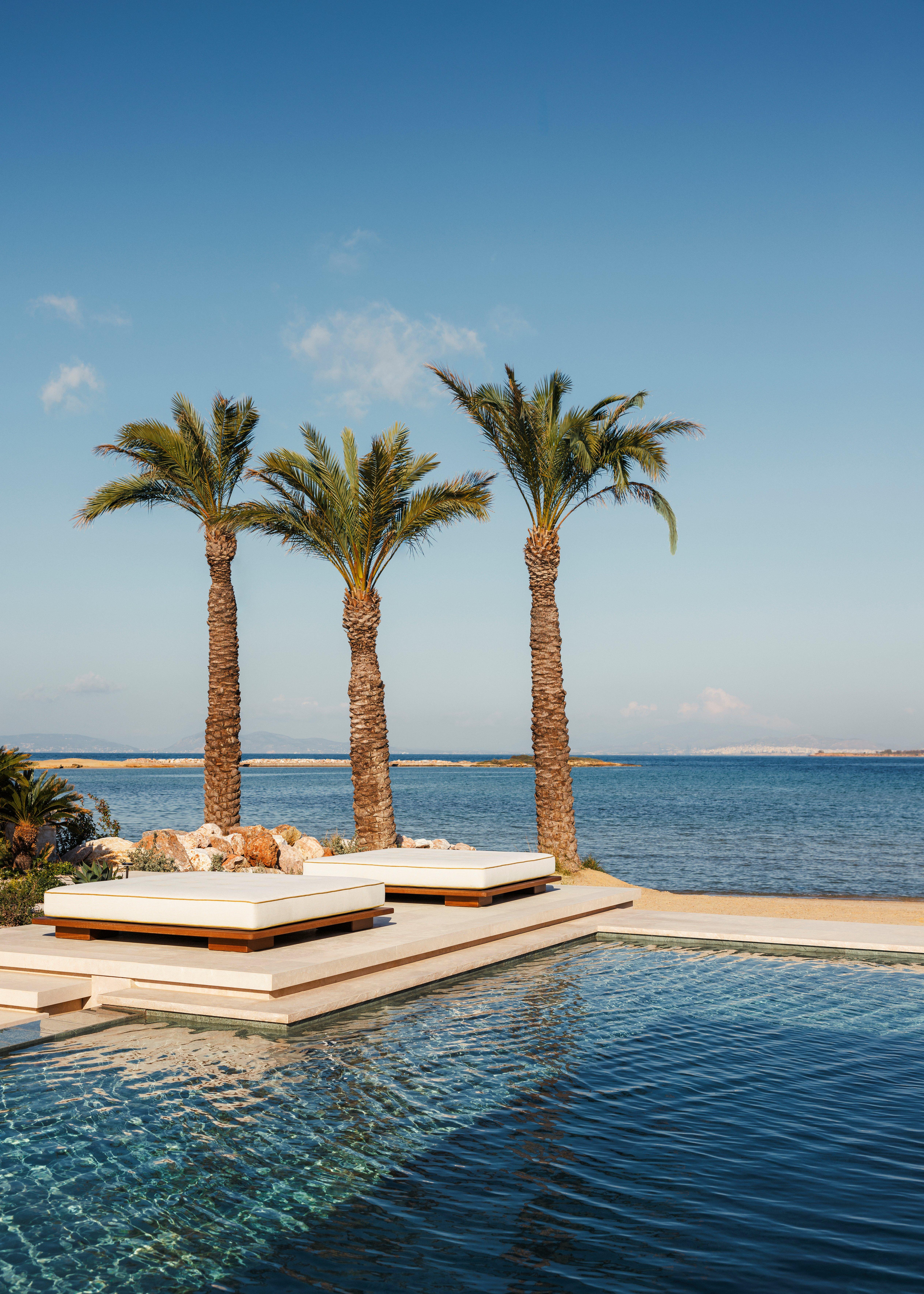 Villa One Pool Sunpads View