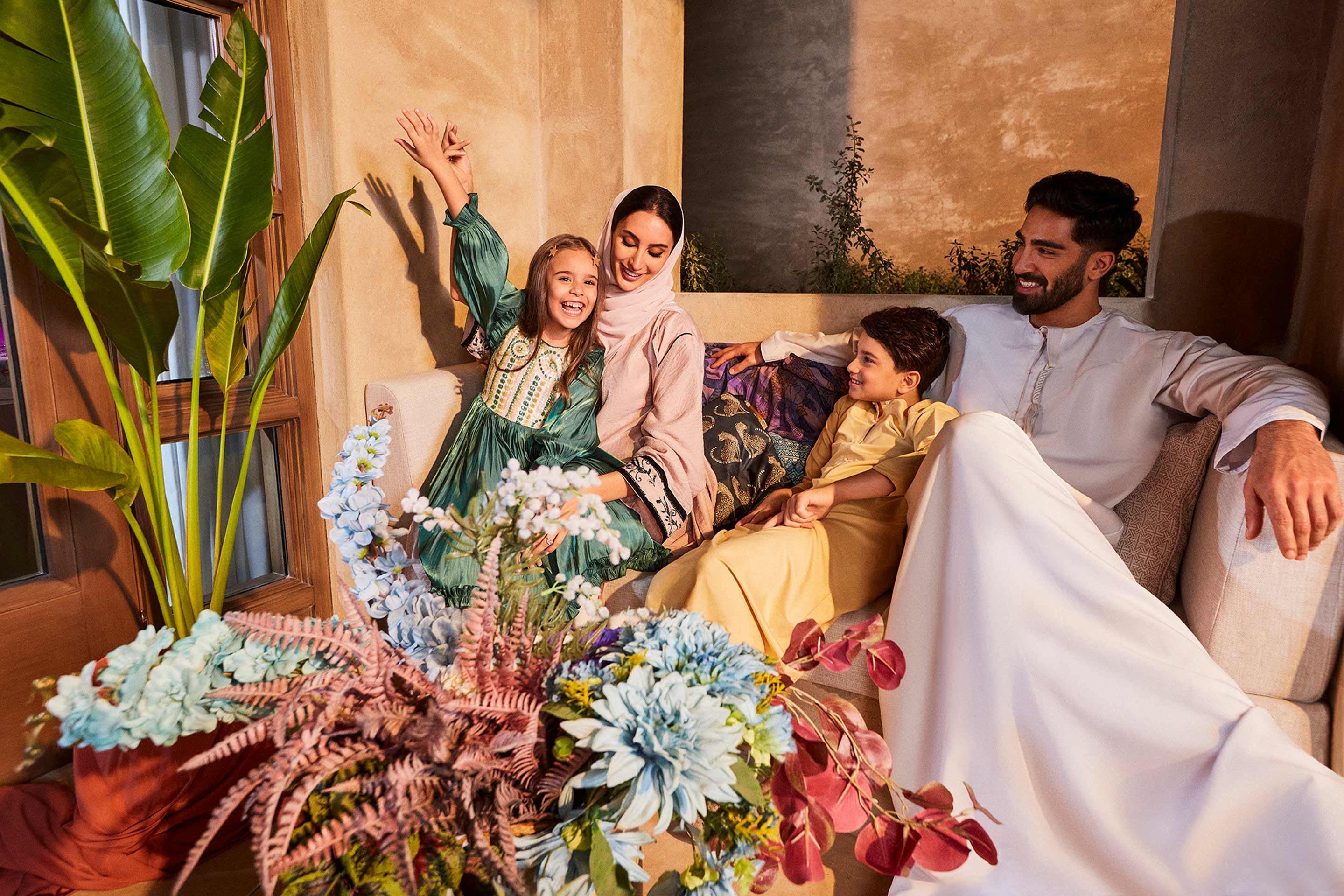 bas-lifestyle-family-terrace-deluxe-suite-2477